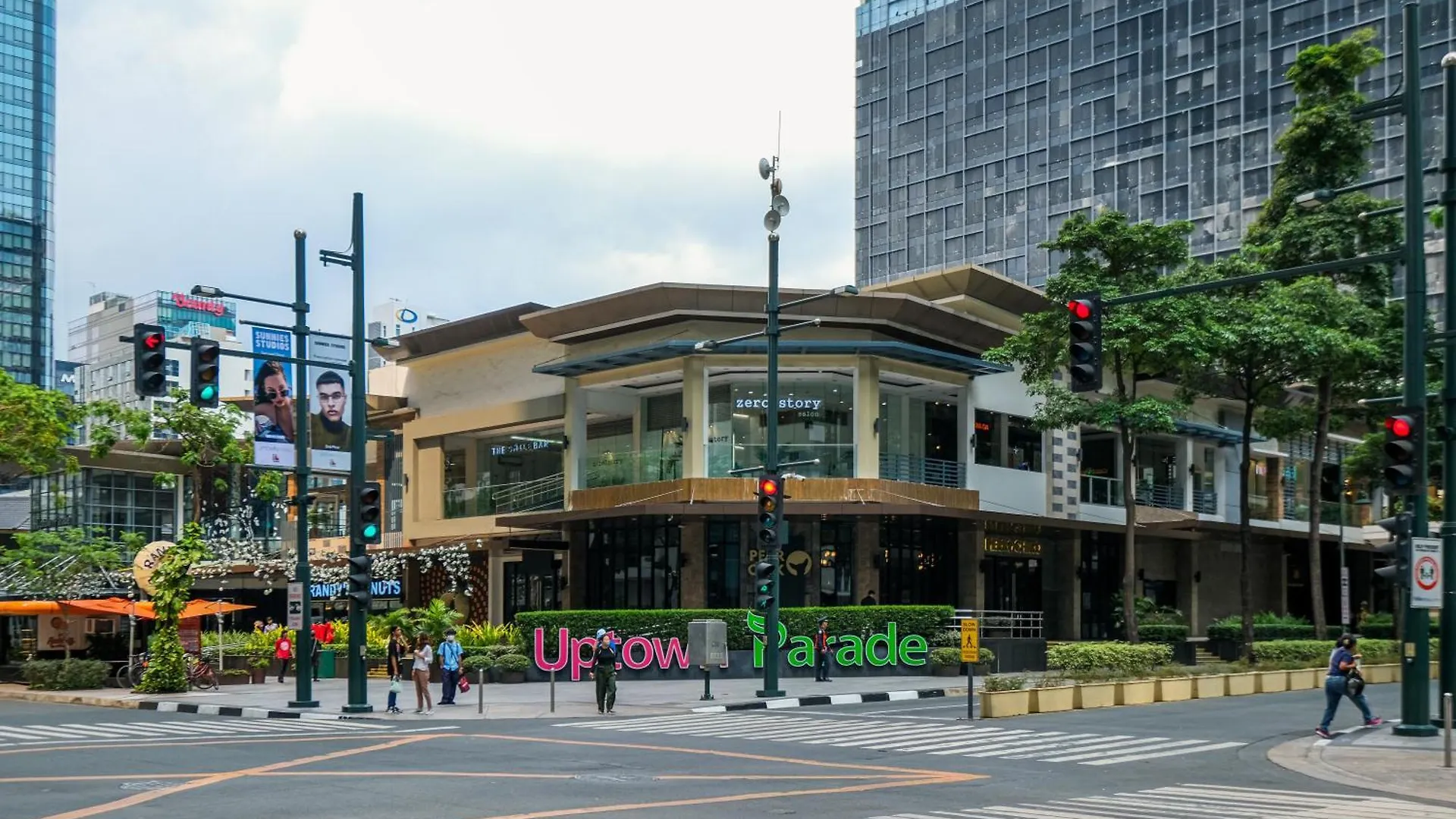 Bgc One Uptown 2Bedroom With Balcony And 1 Free Parking Manila Aparthotel