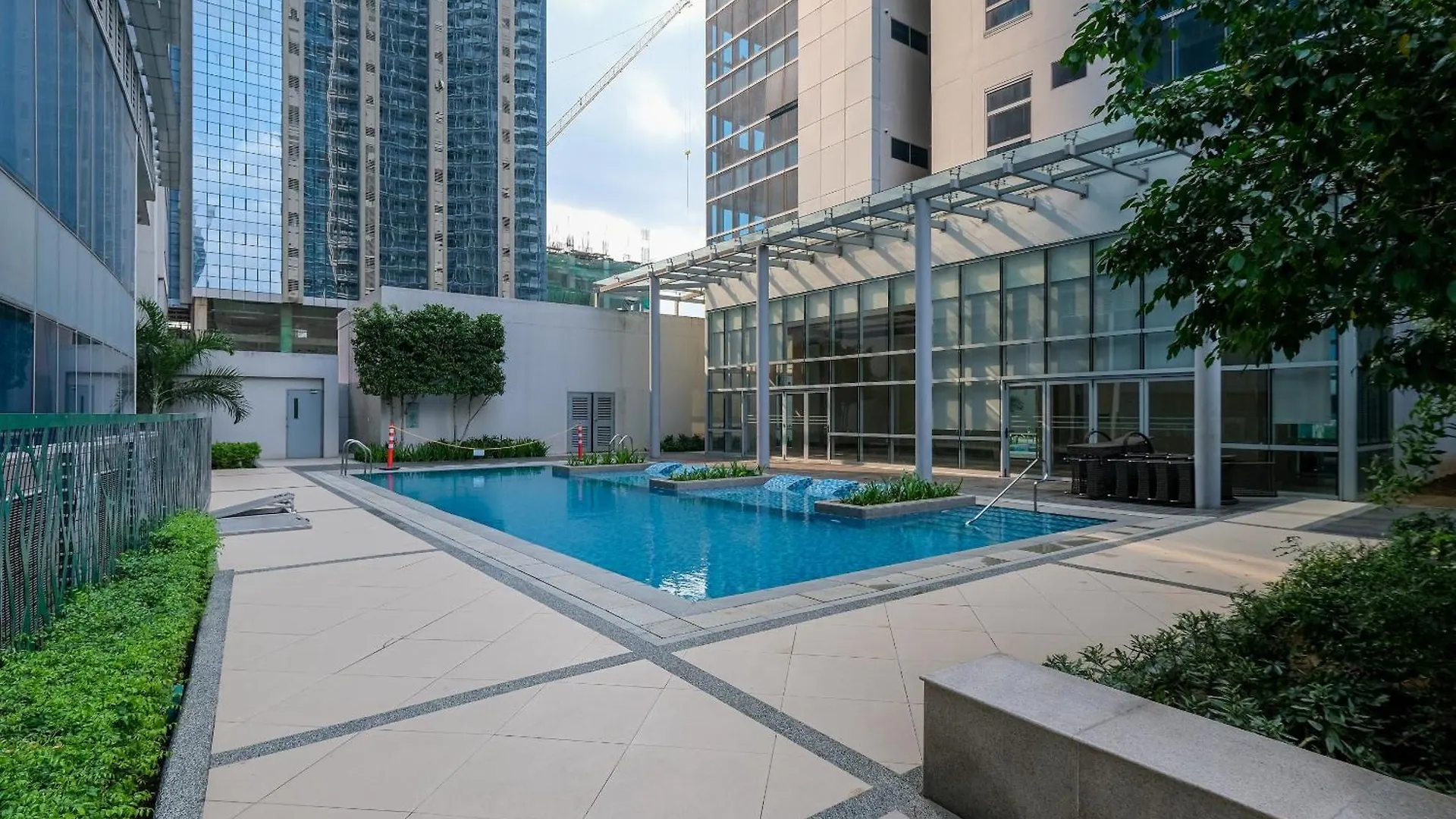 Bgc One Uptown 2Bedroom With Balcony And 1 Free Parking Manila