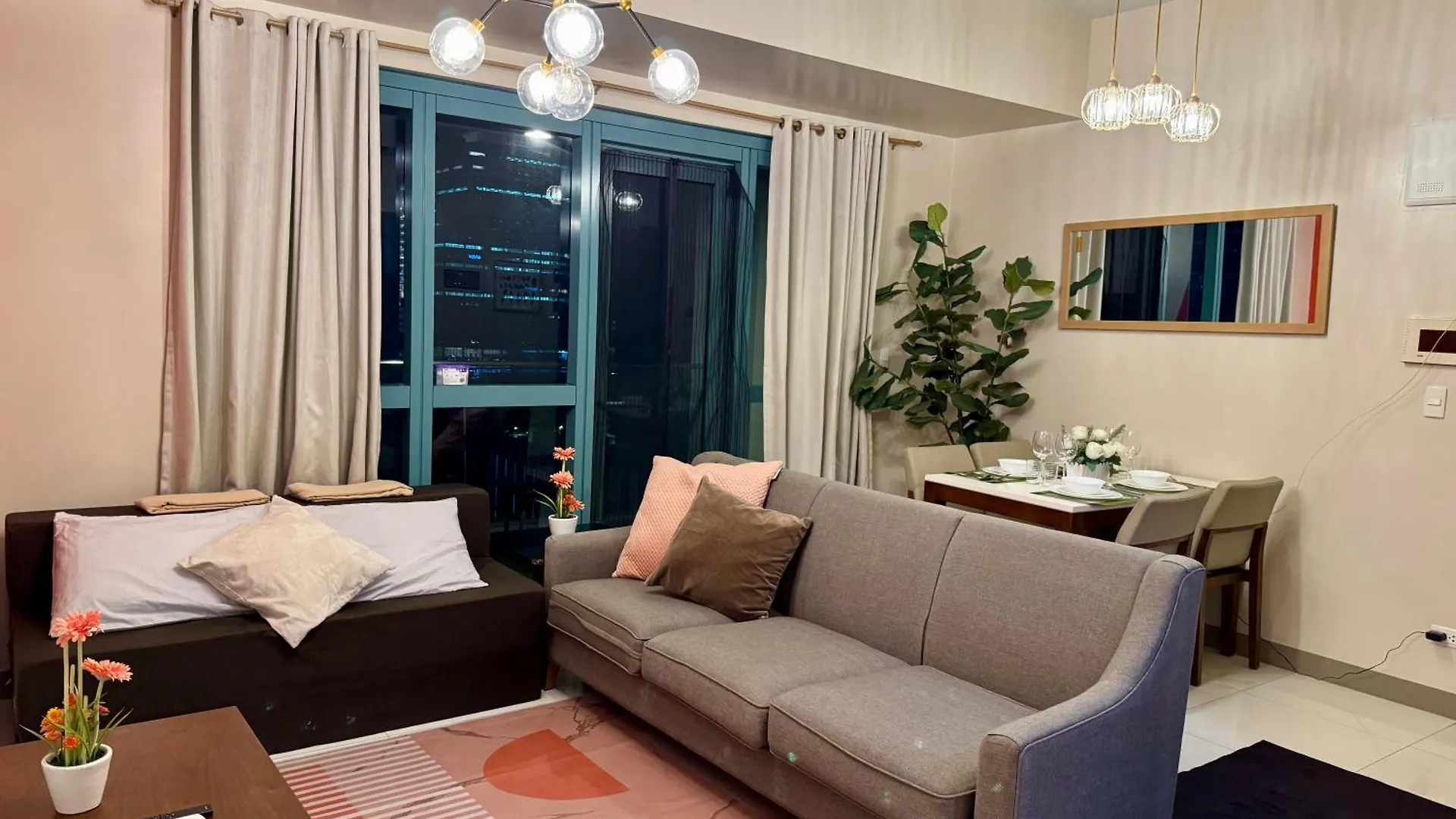 Bgc One Uptown 2Bedroom With Balcony And 1 Free Parking Manila Philippines
