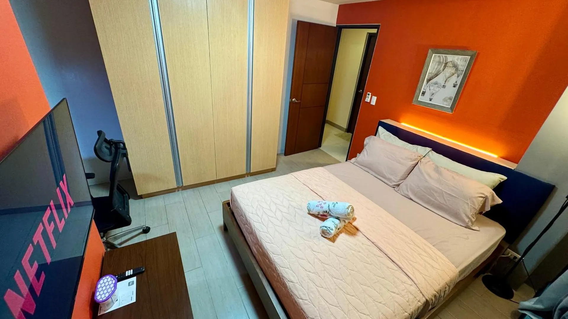 Aparthotel Bgc One Uptown 2Bedroom With Balcony And 1 Free Parking Manila