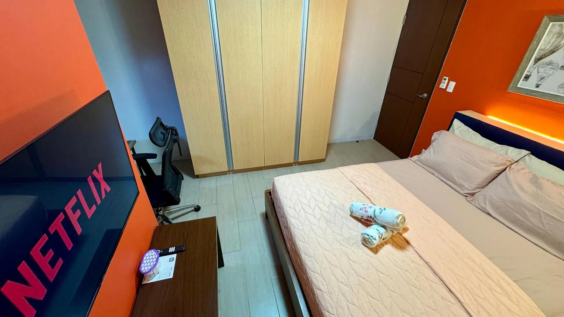 Bgc One Uptown 2Bedroom With Balcony And 1 Free Parking Manila Philippines