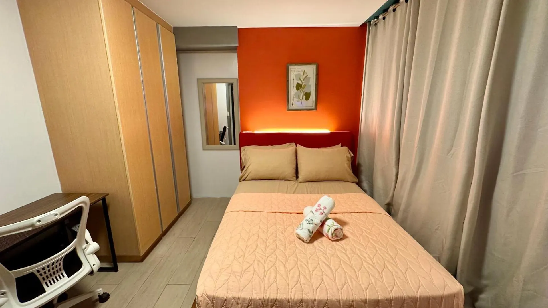 Bgc One Uptown 2Bedroom With Balcony And 1 Free Parking Manila