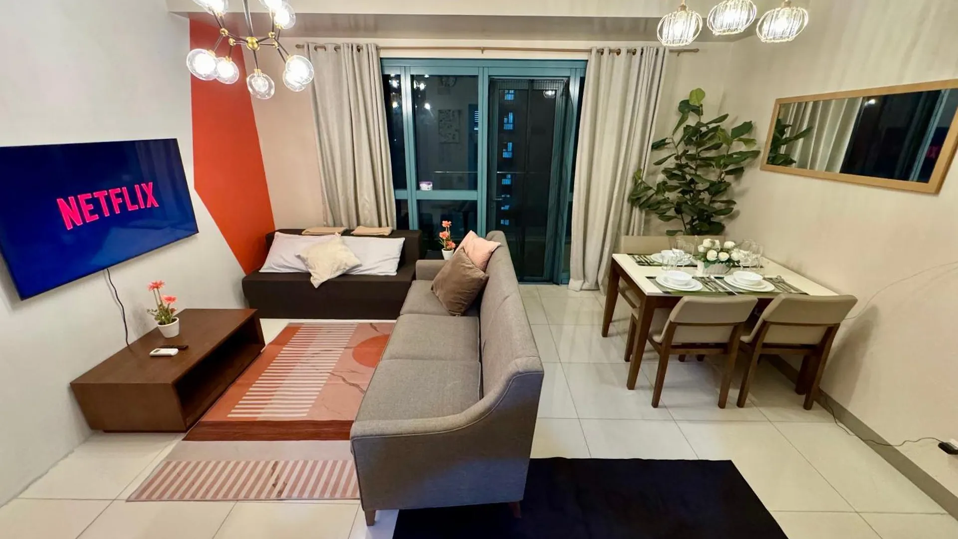 Bgc One Uptown 2Bedroom With Balcony And 1 Free Parking Manila Aparthotel