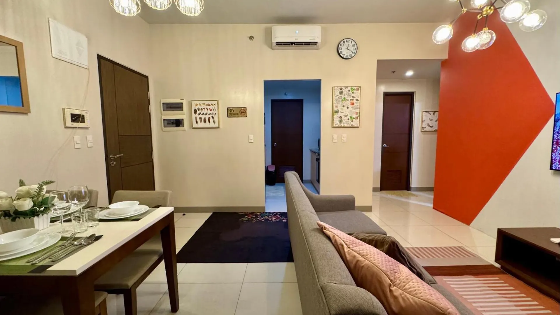 Bgc One Uptown 2Bedroom With Balcony And 1 Free Parking Manille