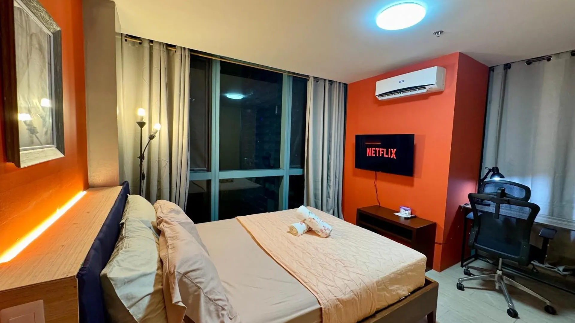 מנילה Bgc One Uptown 2Bedroom With Balcony And 1 Free Parking